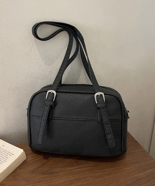 mebole(メボレ)の「square boston bag(ショルダーバッグ・レディース・ブラック/ホワイト/ブルー・FREE)」の21枚目の写真