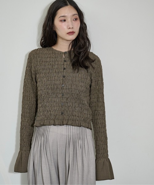 THE YOn(ザヨン)の「2WAYチェックシャーリングフリルブラウス(シャツ/ブラウス・レディース・グリーン/チャコールグレー/ブラウン・FREE)」の17枚目の写真
