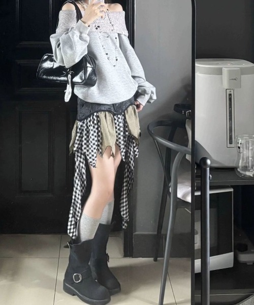 SHERU（シェル）の「【2WAY】オーバーサイズ リブ切替スウェット（スウェット・レディース・グレー・M）」の6枚目の写真