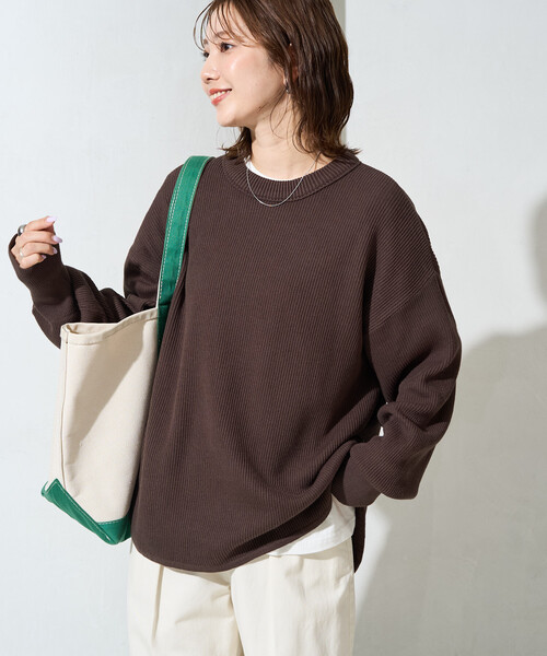 FREAK'S STORE(フリークスストア)の「限定展開 片畦 ラウンド コットン ニット プルオーバー(ニット/セーター・レディース・グリーン/ダークブラウン/ネイビー/ブラック/ピンク/サックスブルー/ライトグレー/ナチュラル/イエロー・フリ-)」の4枚目の写真