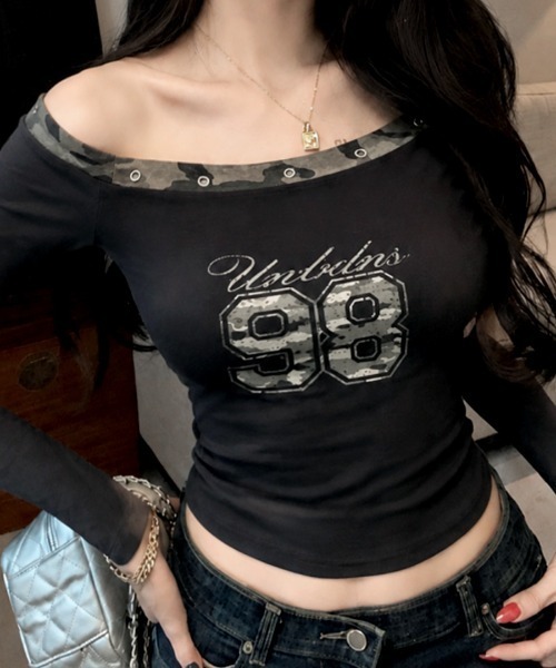 Riff(リフ)の「迷彩柄切替デザイントップス ショート丈(Tシャツ/カットソー・レディース・ホワイト・FREE)」の7枚目の写真