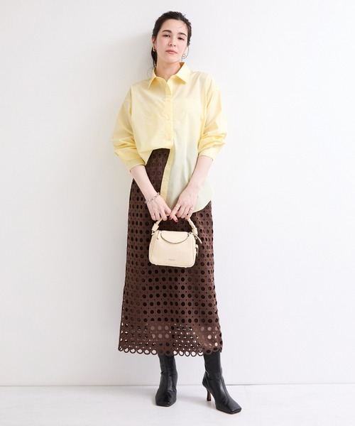 le cercle ADAM ET ROPE'(ルセルクルアダムエロペ)の「レギュラーカラーシャツ(シャツ/ブラウス・レディース・イエロー系その他2/ホワイト/サックスブルー・FREE)」の6枚目の写真