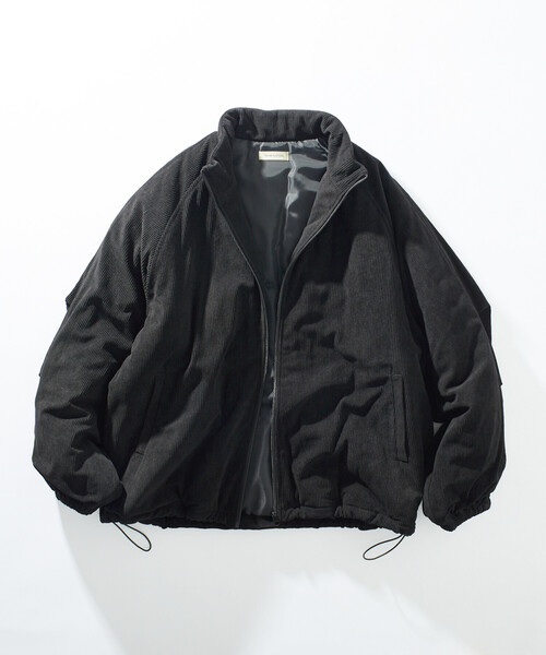 FREAK'S STORE(フリークスストア)の「限定展開 リラックスフィット コーデュロイ 中綿スタンドブルゾン(ブルゾン・メンズ・ブラック/ブラウン/チャコールグレー/ナチュラル・MEDIUM/LARGE/SMALL)」の8枚目の写真