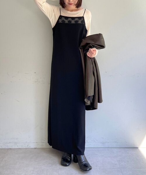 Omekashi(オメカシ)の「レース切替ジョーゼットキャミワンピース(ワンピース・レディース・アイボリー/ブラック・36/38)」の10枚目の写真