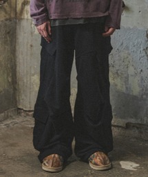 NOT4NERD（ノットフォーナード）の「NOT4NERD/ノットフォーナード/Diagonal Panel Dart Cargo Sweat Pants（カーゴパンツ）」