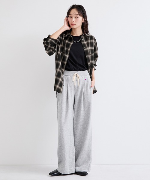 le cercle ADAM ET ROPE'(ルセルクルアダムエロペ)の「オンブレチェックシャツ(シャツ/ブラウス・レディース・ボルドー/ブラック系その他・FREE)」の3枚目の写真
