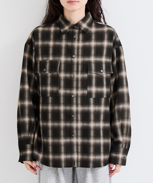 le cercle ADAM ET ROPE'(ルセルクルアダムエロペ)の「オンブレチェックシャツ(シャツ/ブラウス・レディース・ボルドー/ブラック系その他・FREE)」の11枚目の写真