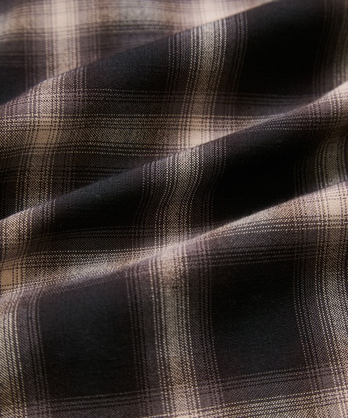 le cercle ADAM ET ROPE'(ルセルクルアダムエロペ)の「オンブレチェックシャツ(シャツ/ブラウス・レディース・ボルドー/ブラック系その他・FREE)」の18枚目の写真