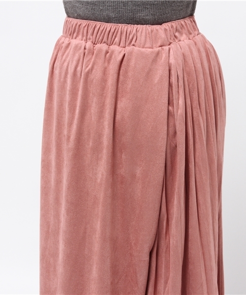 RAY CASSIN(レイカズン)の「フェイクスエードアシメプリーツガウチョ(その他パンツ・レディース・ネイビー/ピンク/ライトグレー・FREE)」の8枚目の写真