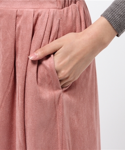 RAY CASSIN(レイカズン)の「フェイクスエードアシメプリーツガウチョ(その他パンツ・レディース・ネイビー/ピンク/ライトグレー・FREE)」の9枚目の写真