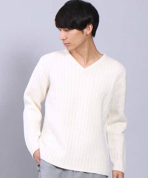 5351 POUR LES HOMMES（ゴーサンゴーイチプールオム）の「エアーヤーンVネック（ニット/セーター・メンズ・オフホワイト/カーキ/ブラック/ホワイト×ブラック・1/2/3）」の2枚目の写真