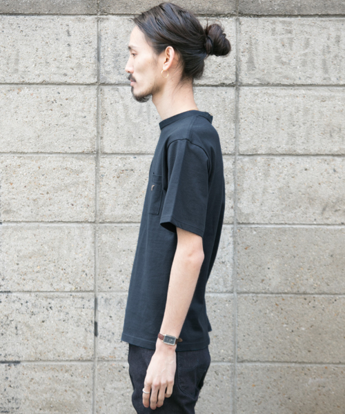 URBAN RESEARCH（アーバンリサーチ）の「UR ONE STAR T-SHIRTS（Tシャツ/カットソー・メンズ・カーキ/ブラック/ネイビー/キャメル/チャコールグレー/ホワイト・SMALL/MEDIUM/LARGE）」の8枚目の写真