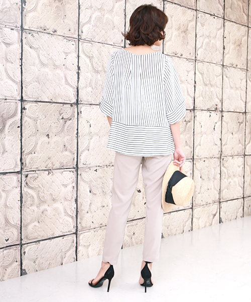 Bou Jeloud（ブージュルード）の「とろみタックテーパードパンツ（スラックス・レディース・ベージュ/ブラック/カーキ/ブルー・38/40/36）」の18枚目の写真