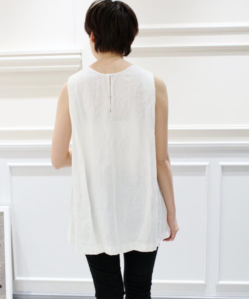 plage(プラージュ)の「Linen タックブラウス◆(シャツ/ブラウス・レディース・ホワイト/ベージュ・FREE)」の15枚目の写真