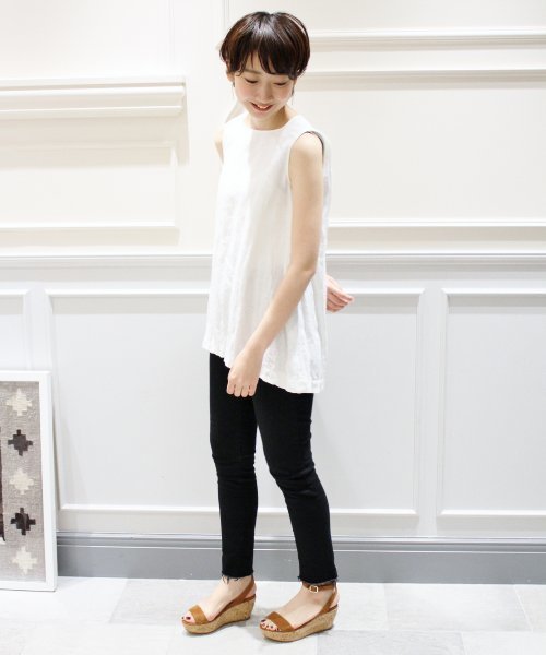 plage(プラージュ)の「Linen タックブラウス◆(シャツ/ブラウス・レディース・ホワイト/ベージュ・FREE)」の19枚目の写真