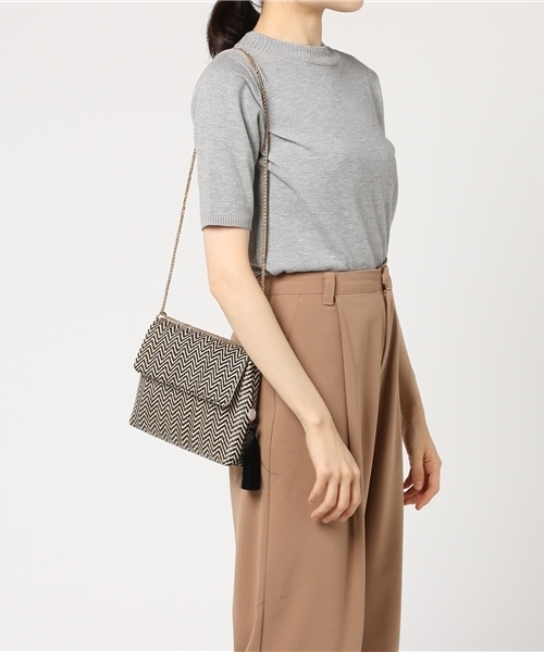 MERCURYDUO（マーキュリーデュオ）の「シンプルペーパー２ＷａｙＢＡＧ（ハンドバッグ・レディース・ブラック/ベージュ・FREE）」の8枚目の写真