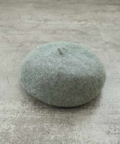 amorous insense（アモラスインセンス）の「[ウール混]ベレー帽（ハンチング/ベレー帽・レディース・ブラック/ダークパープル/グリーン/アッシュグレー/フューシャピンク・ﾌﾘ-）」の12枚目の写真