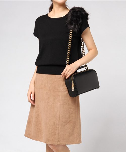 ENVYM（アンビー）の「ＦＵＲ ＣＨＡＩＮ ＢＡＧ（ボディバッグ/ウエストポーチ・レディース・ブラック/パープル・FREE）」の9枚目の写真