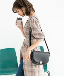 Edit Sheen | セミサークルポシェット(ショルダーバッグ)