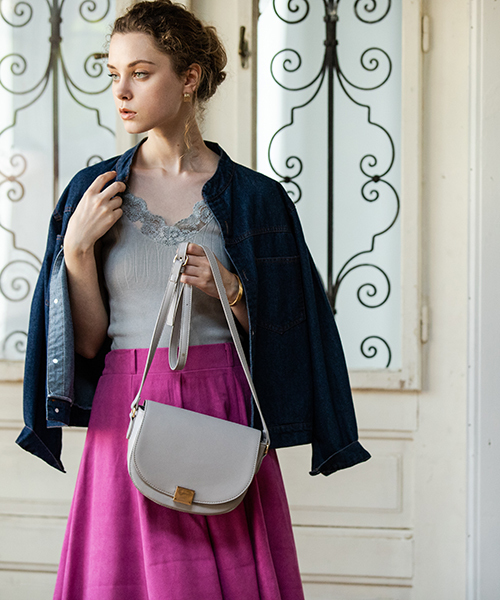 Edit Sheen（エディットシーン）の「セミサークルポシェット（ショルダーバッグ・レディース・ブラック/グレー/カーキ/ネイビー/レッド・FREE）」の18枚目の写真