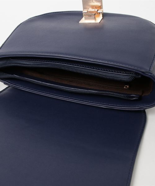 Edit Sheen（エディットシーン）の「セミサークルポシェット（ショルダーバッグ・レディース・ブラック/グレー/カーキ/ネイビー/レッド・FREE）」の7枚目の写真