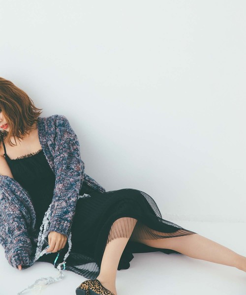 one after another NICE CLAUP（ワンアフターアナザーナイスクラップ）の「【近藤千尋さんコラボ】プリーツキャミワンピ（ワンピース・レディース・アイボリー/ブラック/グリーン系その他・FREE）」の6枚目の写真