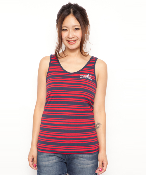 X-girl(エックスガール)の「BASIC TANK TOP(タンクトップ・レディース・ホワイト/マルチ/ブラック/アッシュグレー/ネイビー・1/2)」の5枚目の写真