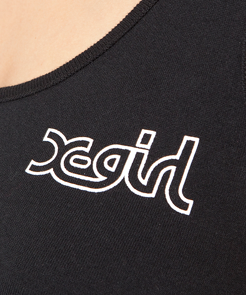 X-girl(エックスガール)の「BASIC TANK TOP(タンクトップ・レディース・ホワイト/マルチ/ブラック/アッシュグレー/ネイビー・1/2)」の10枚目の写真