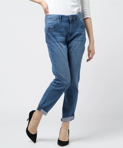 axes femme（アクシーズファム）の「マリン刺繍ボーイズデニム