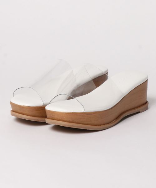 KOBE LETTUCE（コウベレタス）の「厚底ウッド調ウェッジソールワンベルトサボサンダル（サンダル・レディース・パイソン/ゴールド/クリア/ブラウン系その他/ホワイト/ブラック・LL/S/M/L）」の8枚目の写真