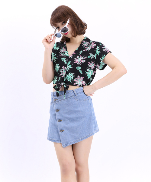 WEGO(ウィゴー)の「WEGO/デニムアシメショートパンツ(デニムパンツ・レディース・インディゴブルー/ライトインディゴブルー・MEDIUM/LARGE)」の18枚目の写真