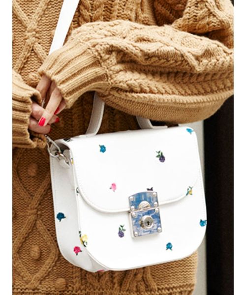 jouetie(ジュエティ)の「エンブロイダリーBAG(ショルダーバッグ・レディース・オフホワイト/ブラック/ミント/パープル・FREE)」の2枚目の写真