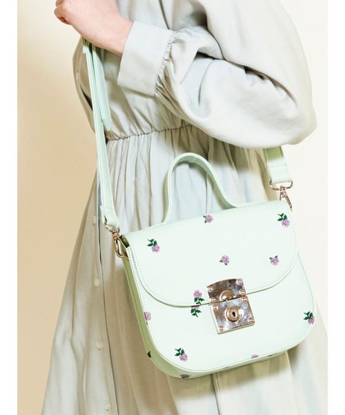 jouetie(ジュエティ)の「エンブロイダリーBAG(ショルダーバッグ・レディース・オフホワイト/ブラック/ミント/パープル・FREE)」の3枚目の写真