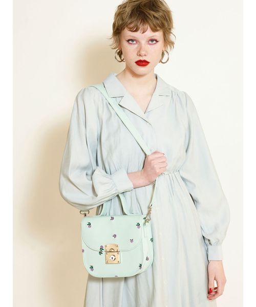 jouetie(ジュエティ)の「エンブロイダリーBAG(ショルダーバッグ・レディース・オフホワイト/ブラック/ミント/パープル・FREE)」の11枚目の写真