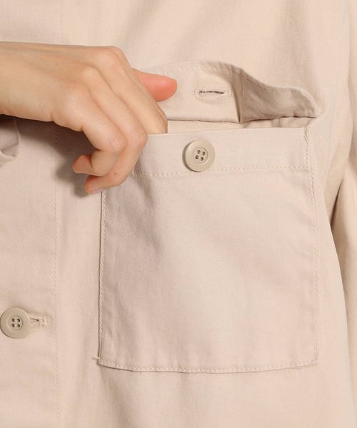 niko and...（ニコアンド）の「サテンドロストミリタリージャケット（ミリタリージャケット・レディース・カーキ/ブルー/アイボリー・MEDIUM/LARGE）」の18枚目の写真