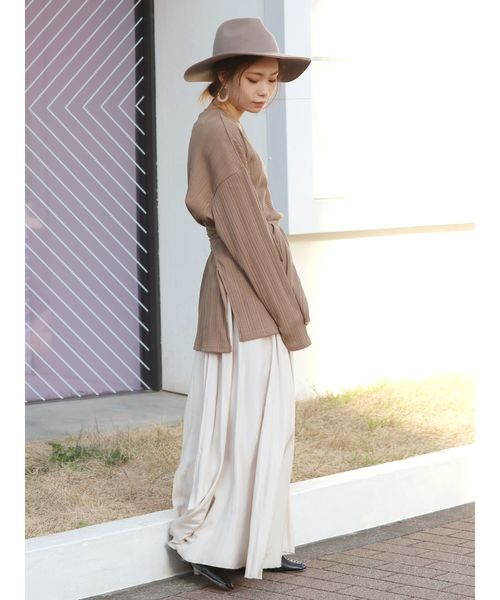 Ungrid（アングリッド）の「テレコリボンロングスリーブTee（Tシャツ/カットソー・レディース・オフホワイト/ブラック/モカ・FREE）」の13枚目の写真