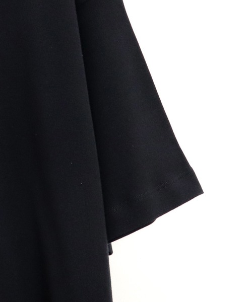 Confirm(コンファーム)の「Confirm / コンファーム サイドジップビッグシルエットTシャツ(Tシャツ/カットソー・メンズ・ブラック/グレー/サックスブルー・M/L)」の4枚目の写真