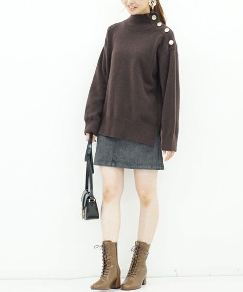 archives（アルシーヴ）の「肩ボタンハイネックニット（ニット/セーター・レディース・ベージュ/ブラウン/オフホワイト/モカ/ブラック・MEDIUM）」の12枚目の写真