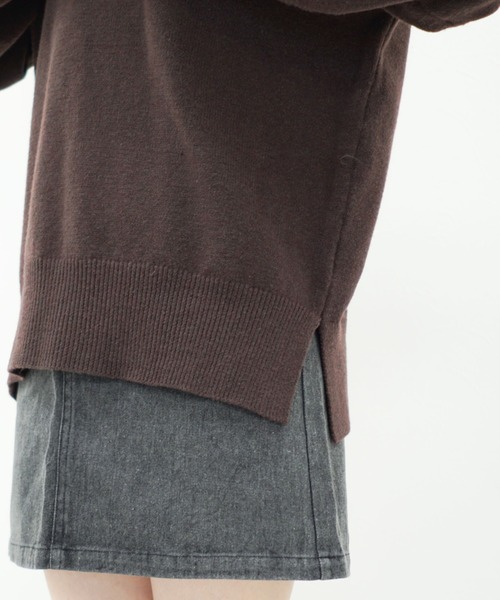 archives（アルシーヴ）の「肩ボタンハイネックニット（ニット/セーター・レディース・ベージュ/ブラウン/オフホワイト/モカ/ブラック・MEDIUM）」の8枚目の写真