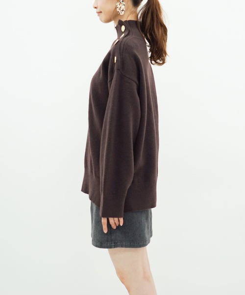 archives（アルシーヴ）の「肩ボタンハイネックニット（ニット/セーター・レディース・ベージュ/ブラウン/オフホワイト/モカ/ブラック・MEDIUM）」の19枚目の写真