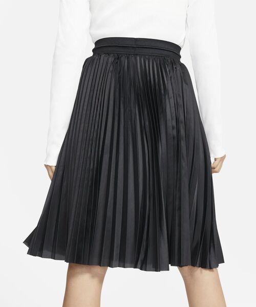 NIKE（ナイキ）の「ナイキ スポーツウェア ウィメンズスカート