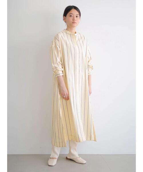 極美品.定価2.3万☆スピック＆スパン バンドカラー フレアシャツワンピース アウトレットSALE！】バンドカラーフレアシャツワンピース