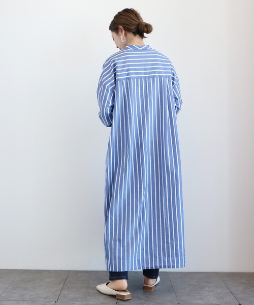 AMERICAN HOLIC（アメリカンホリック）の「サイドスリットバンドカラーフレアワンピース　＊●（シャツワンピース・レディース・ブルー系その他6/オフホワイト/イエロー/ブルー系その他4・FREE）」の15枚目の写真