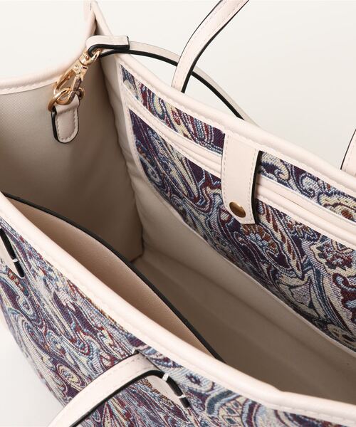 INTERPLANET（インタープラネット）の「ペイズリートートBAG（トートバッグ・レディース・ブルー/アイボリー・フリー）」の4枚目の写真