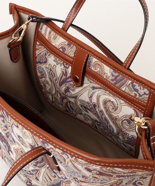 INTERPLANET（インタープラネット）の「ペイズリートートBAG（トートバッグ・レディース・ブルー/アイボリー・フリー）」の3枚目の写真