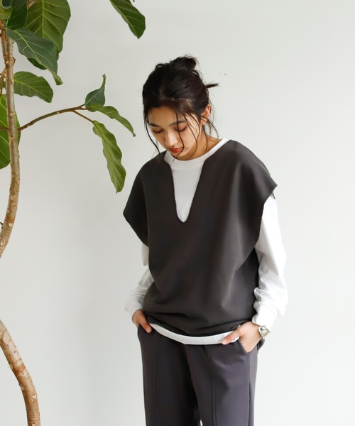 Auntie Rosa Holiday(アンティローザホリデー)の「キーネックガーゼスウェットベスト(ベスト・レディース・ブラック/カーキ/ナチュラル・FREE)」の6枚目の写真