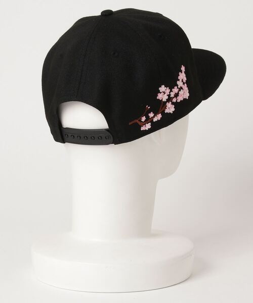 NEW ERA（ニューエラ）の「ＮＥＷ　ＥＲＡ/ニューエラ キャップ 12653690（キャップ・メンズ・ブラック×ブラック・FREE）」の2枚目の写真