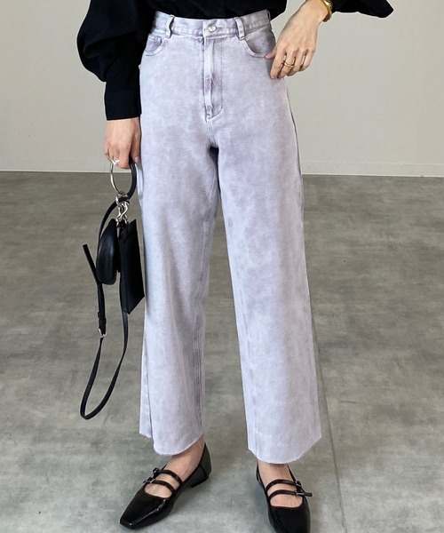 She's Closet（シーズクローゼット）の「裾カットオフハイウエストストレートデニムパンツ（デニムパンツ・レディース・ライトブルー/ブラック/パープル/オフホワイト/ブルー・S/M）」の5枚目の写真