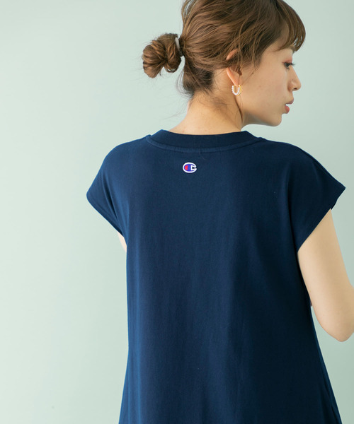 Champion ワンピース(フレンチスリーブAラインワンピース)ブラック Champion（チャンピオン）の「『別注』Champion×Sonny Label