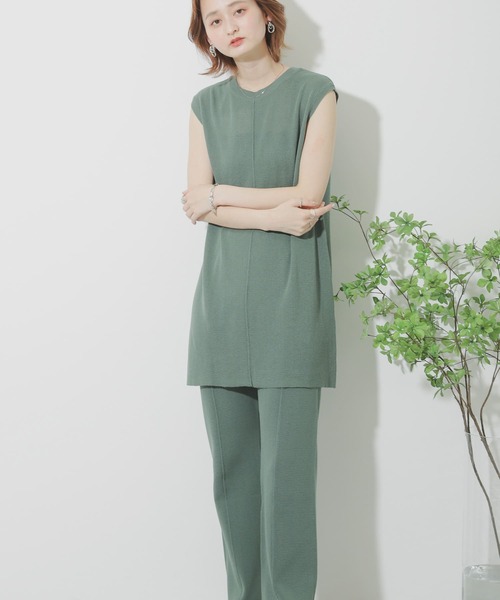 SENSE OF PLACE by URBAN RESEARCH（センスオブプレイスバイアーバンリサーチ）の「【WEB/一部店舗限定】センターシームニットセットアップ（ニット/セーター・レディース・ブラック/ベージュ/ブラウン/グリーン・ONE）」の4枚目の写真